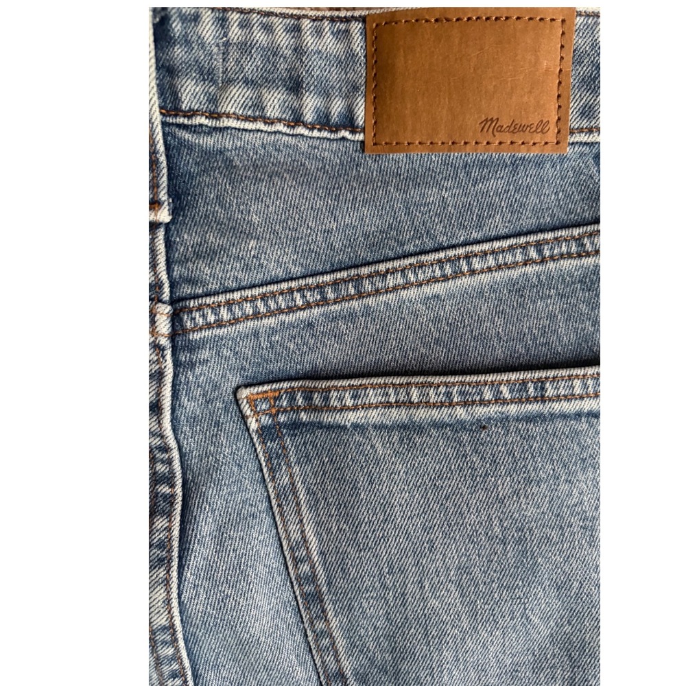 Madewell Curvy Perfect Vintage Straight Jean 24P Distressed Blue Denim NWT - Picture 3 of 7